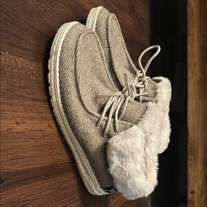 Hey Dude Gray shoes with Cozy Fur Lining